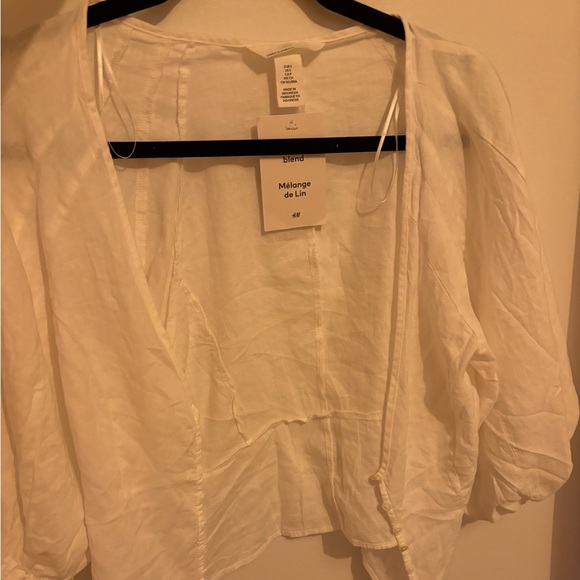 NWT H&M linen blend blouse size small - Picture 3 of 3